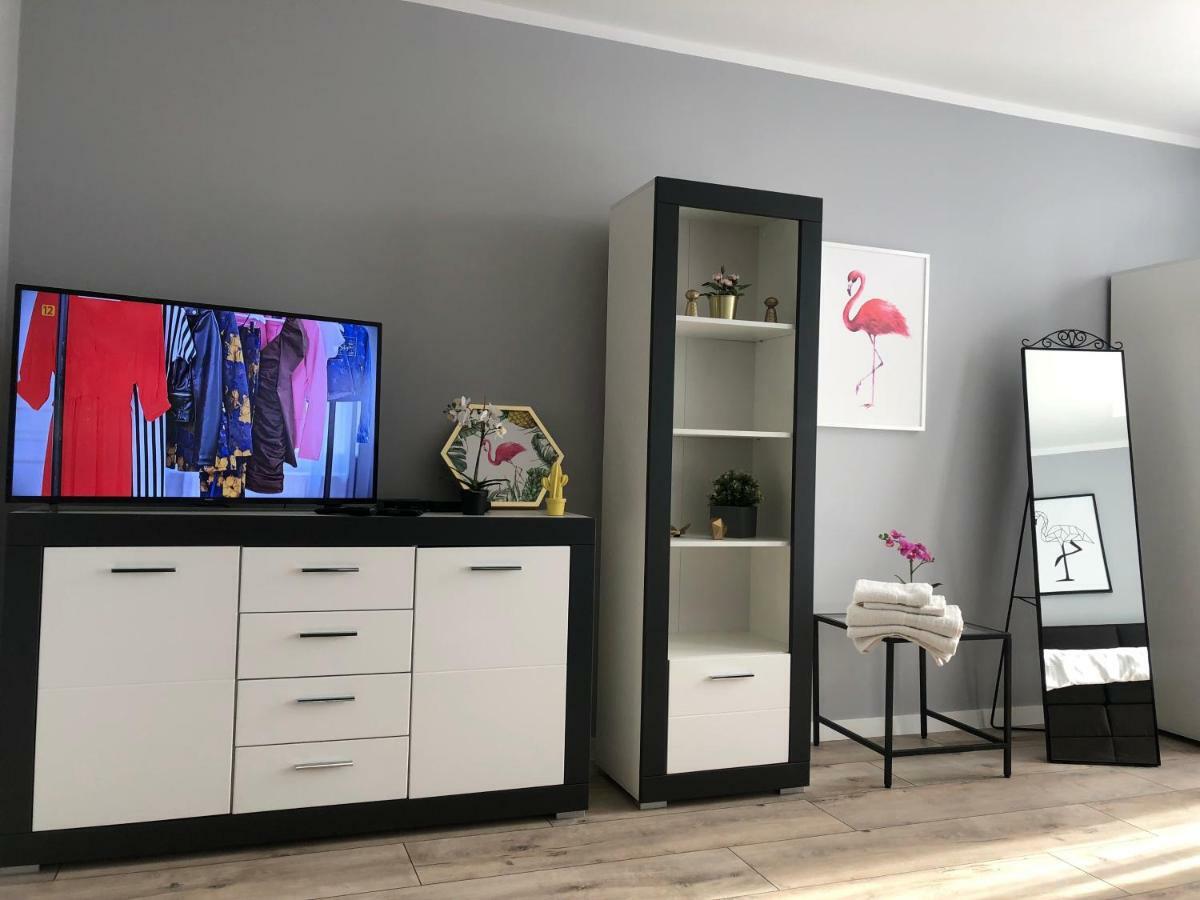 Apartament Flaming Z Balkonem - Scisle Centrum Naprzeciwko Pkp I Pks - Self Check In - Darmowy Parking - Pozne Wymeldowanie - Wystawiamy Fv Opole Kültér fotó