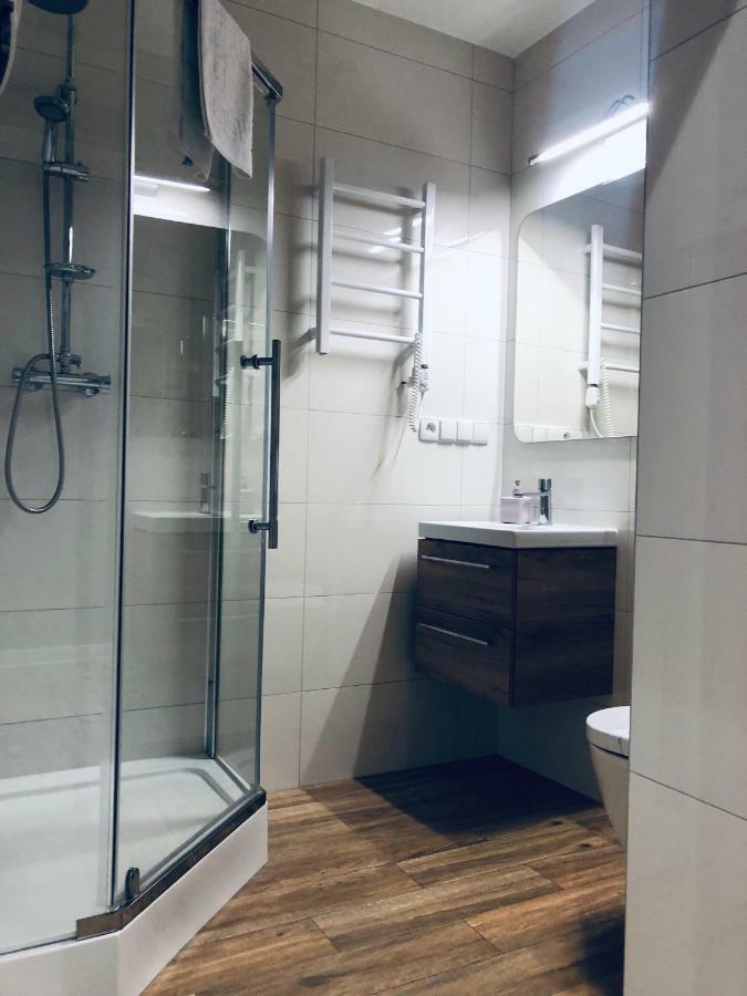 Apartament Flaming Z Balkonem - Scisle Centrum Naprzeciwko Pkp I Pks - Self Check In - Darmowy Parking - Pozne Wymeldowanie - Wystawiamy Fv Opole Kültér fotó